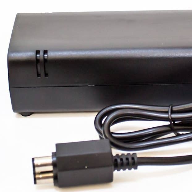 Old Skool - Wholesale Power Adapter - XBOX 360 Slim AC Adapter