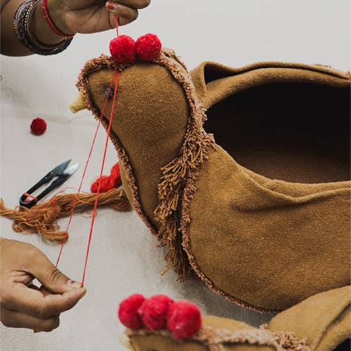 Lorena Canals - Wholesale Basket - Kids & Baby - Basket Chicken Toffee6