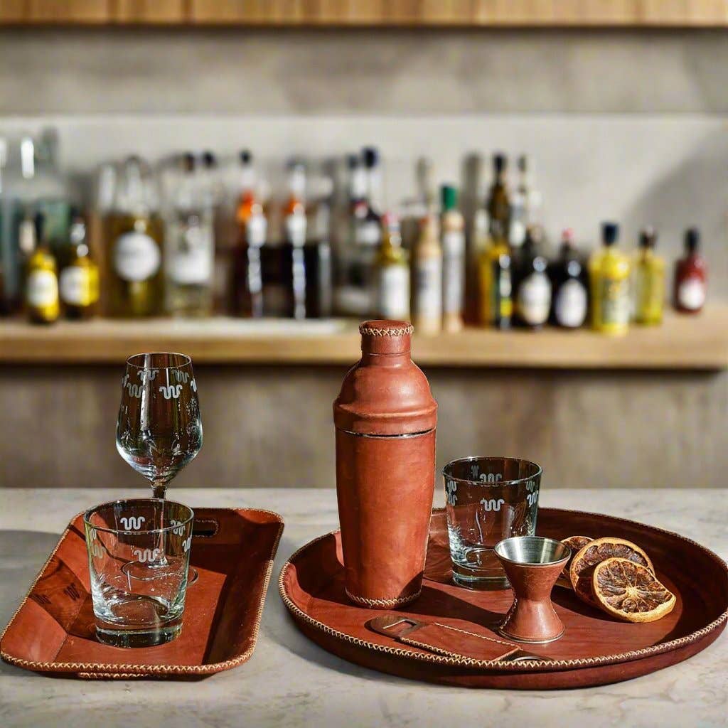 Bati Goods - Wholesale Serving Tray - Mesero | 16" Round Serving Tray1