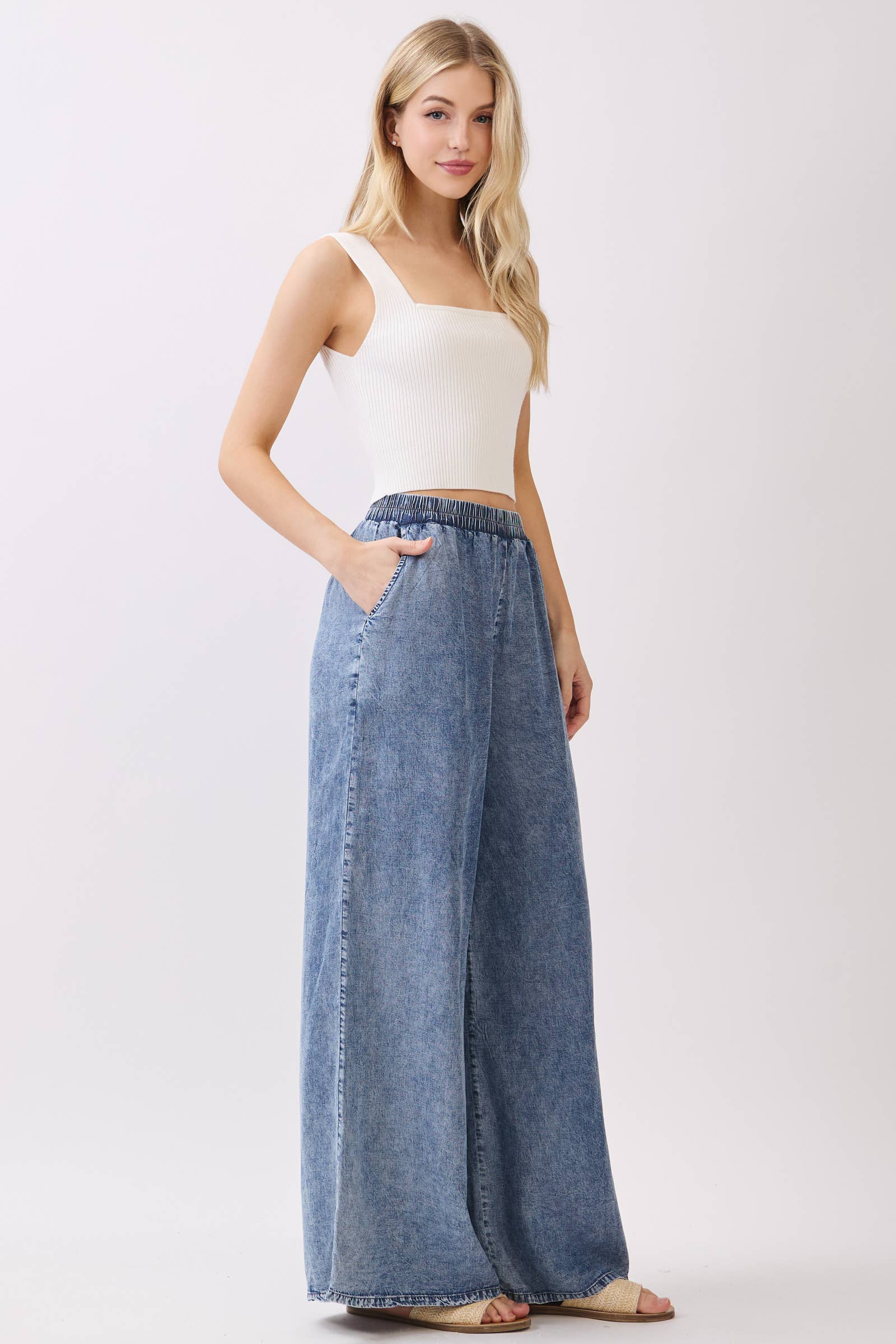 Med Wash Minerale Was Wide Leg Tencel Broek - VP3234A voor groothandel op Faire3