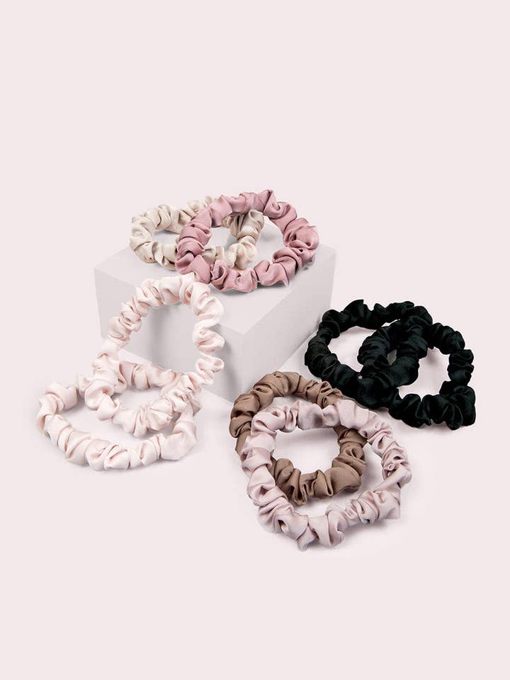 Gerimpelde Satijnen Scrunchies met Lint 8-Pack Multi-Color voor wholesale door The Hair Edit