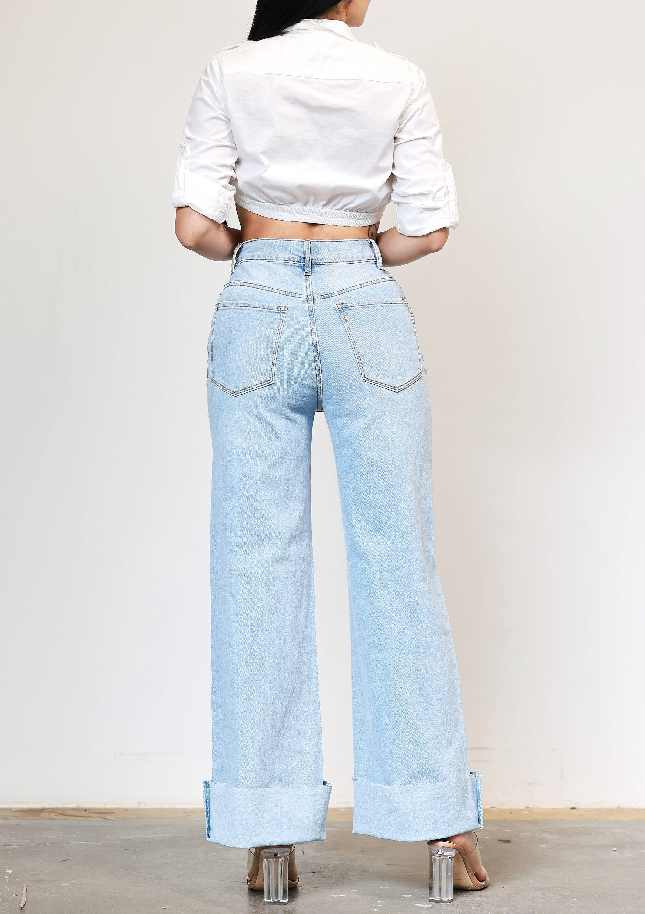 Vibrant M.i.U – Großhandel Jeans – Damen – Weite High-Rise-Jeans mit Komfort-Stretch12