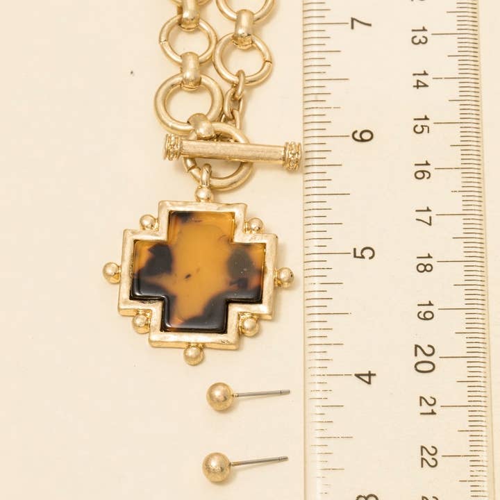 Anarchy Street - Wholesale Link & chain necklace - Acetate Square Cross Toggle Chain Necklace1