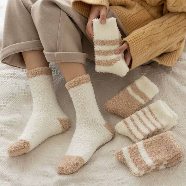 Cozy Latte Fuzzy Socks – Soft & Snuggly (JURI) for wholesale by LoveLina