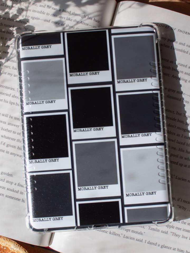 Étui souple transparent pour Kindle | Morally Grey pour la vente par Meaggie Moos