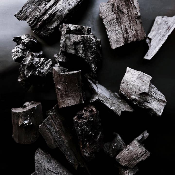 Thaan Charcoal - Wholesale Charcoal - Thaan Large Oak Lump Charcoal 7.7LB bag