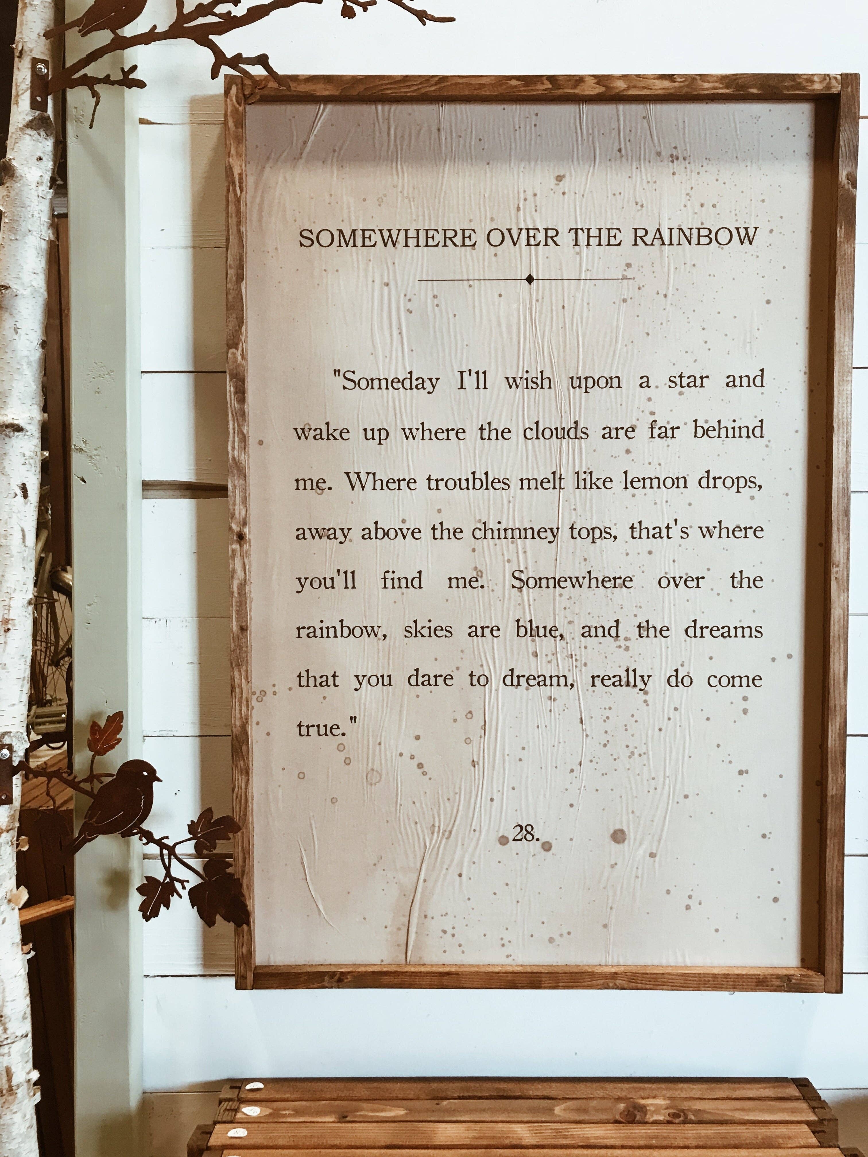 Our Found Home - Venta al por mayor Letreros - En algún lugar sobre el arco iris1