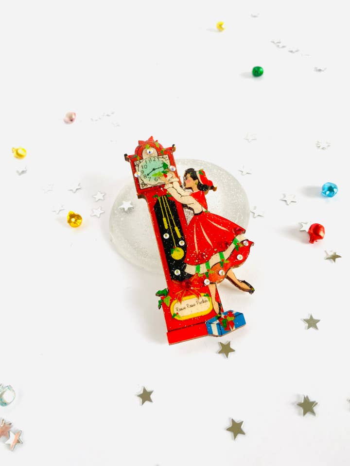 Spilla per orologio natalizio spilla retrò spilla a tema vintage per la vendita all'ingrosso da parte di Rosie Rose Parker