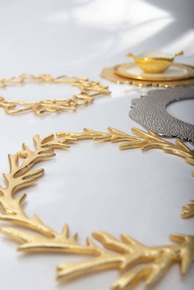 LUNARES - Wholesale Wreath - Charger Branches Gold2