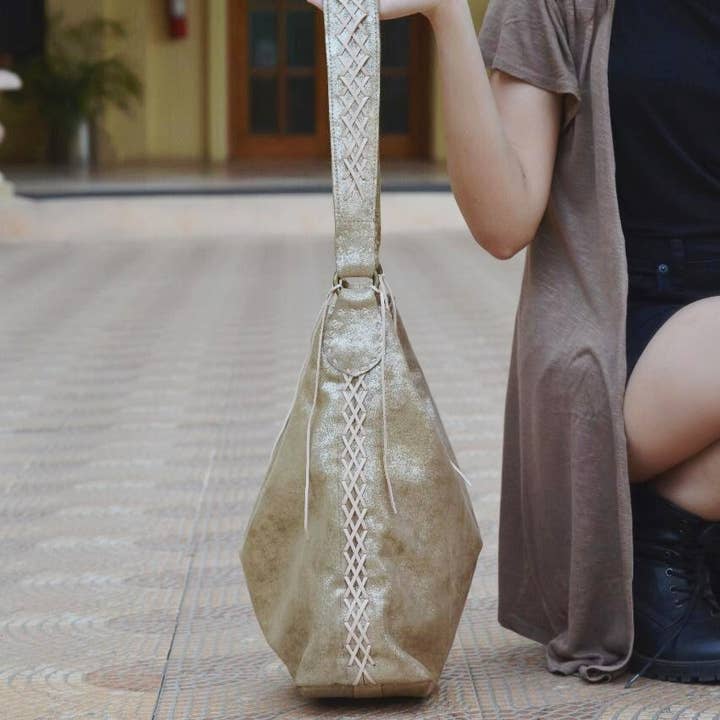 Nora Tote - couro de camurça por atacado de STUDIO CALEIDOSCOPE