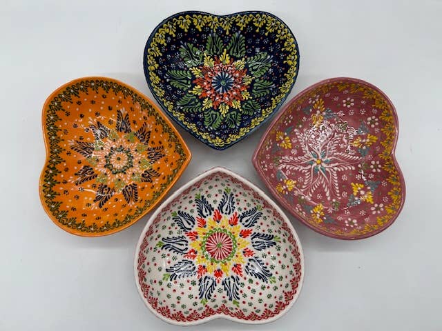 Natto USA - Wholesale Bowl - Heart Bowls 6" * SPECIAL DISCOUNT * $8.95 *