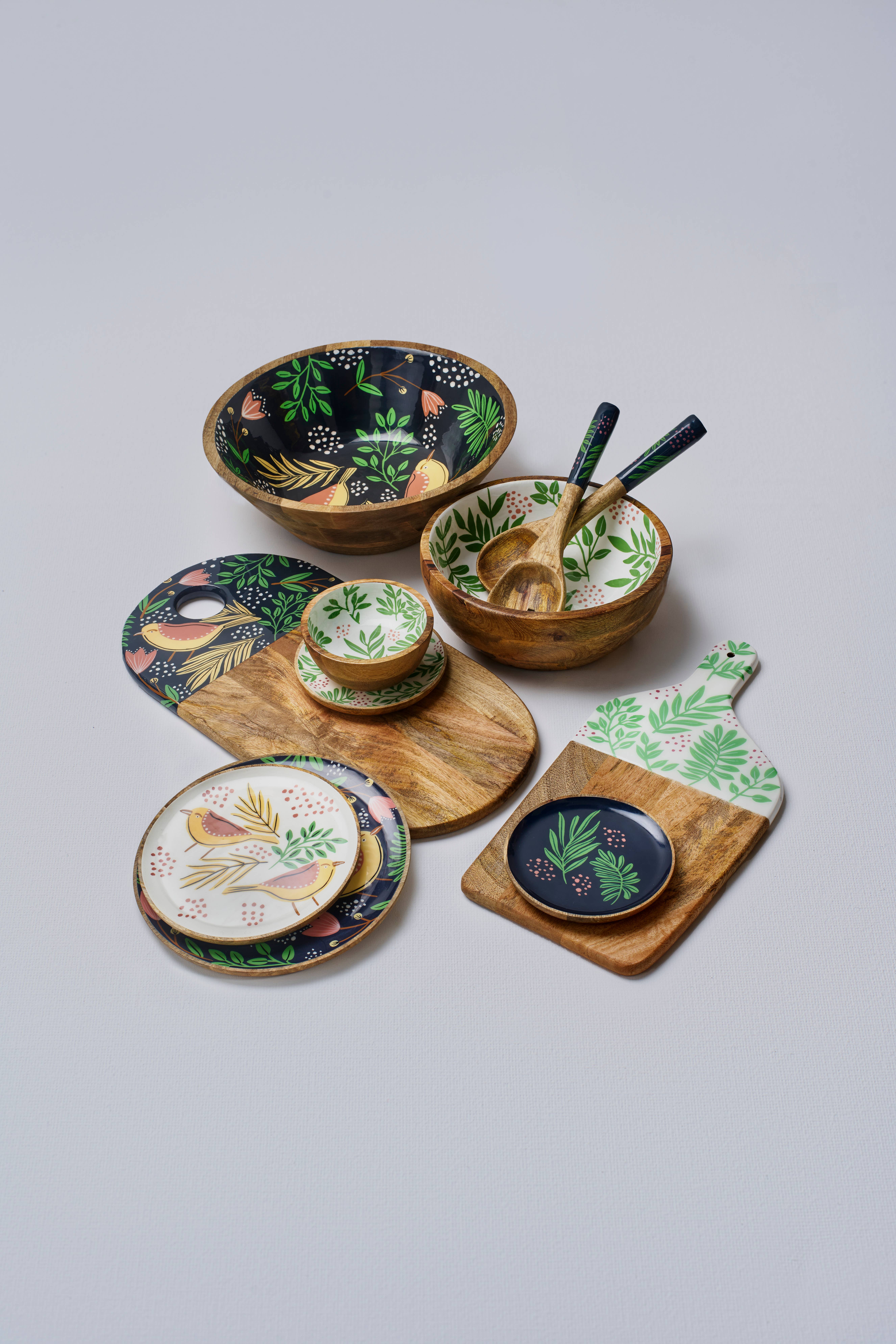 Atolia Designs – wholesale Bowl – Tropical Foliage Handpainted Wooden Bowl3