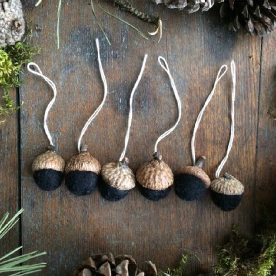 House of Moss - Vendita all'ingrosso Decorazione - Ornamento Ghianda | Mini Ornamento in Lana | 18 Colori8