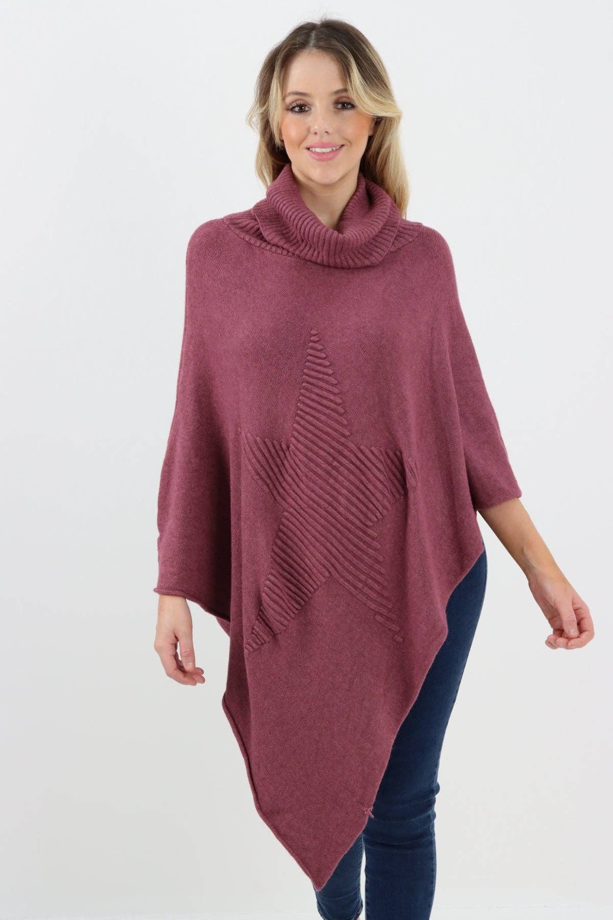 Miss Bold – Engroshandel Poncho - Dame – Italiensk strikket lagenlook poncho med stjernemønster og rullekrave34