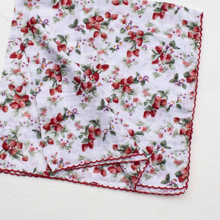 Tiepology - Wholesale Scarf - Women's - Vintage Strawberry Cotton Scarf