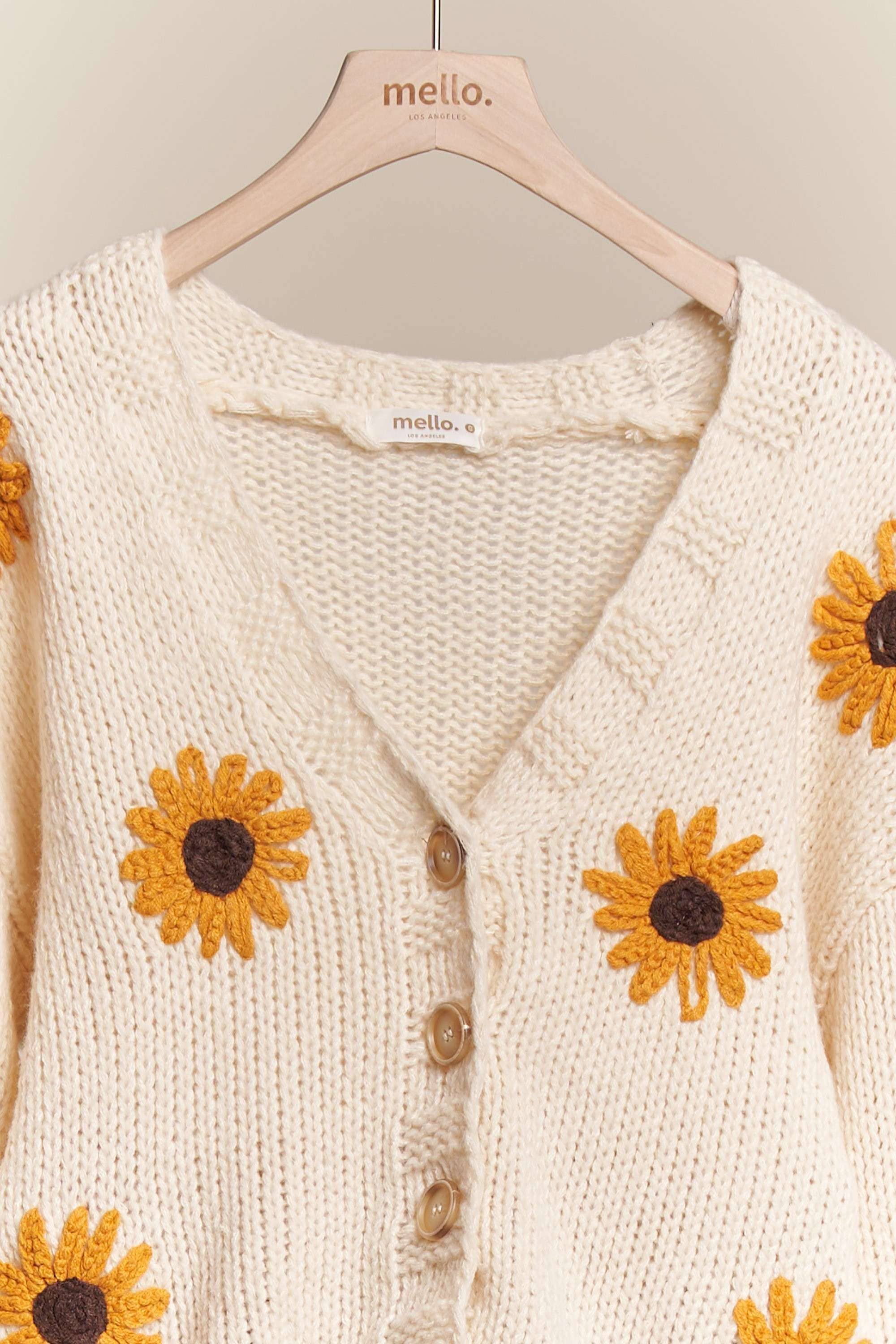 Mello. - Wholesale Cardigan - Women's - Sunflower Embroidered V Neck Cardigan5