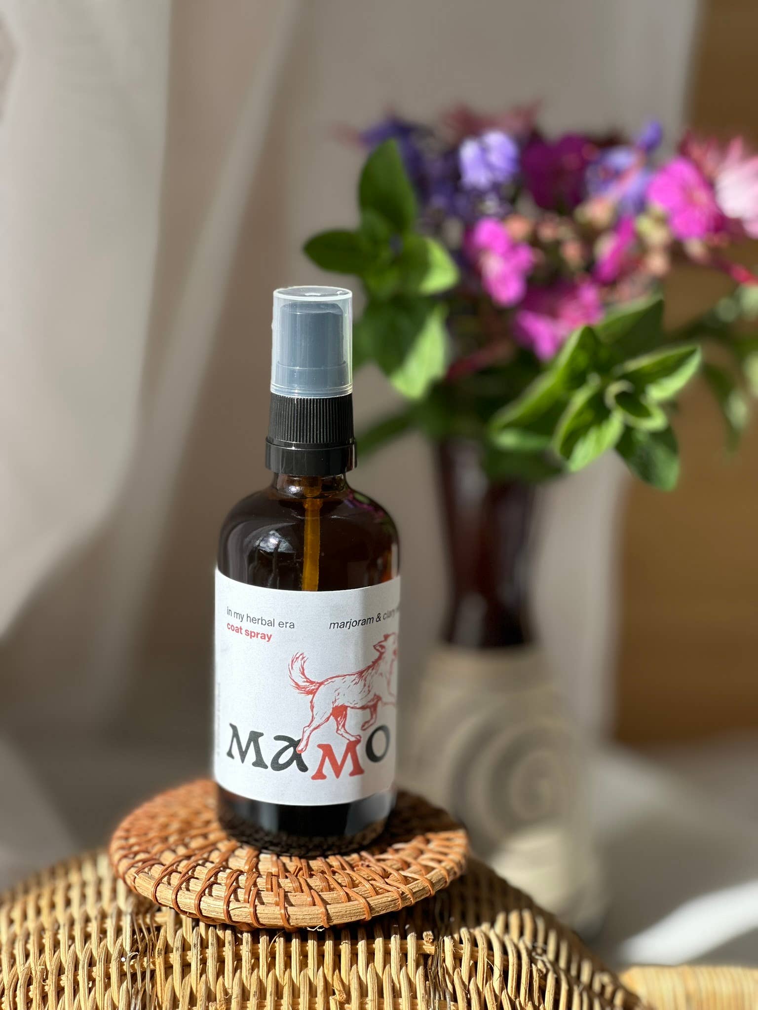 MAMO - Wholesale Pet Spray - Dog - Dog Coat Spray  Chamomile & Chaga | Alcohol-Free Refresh1