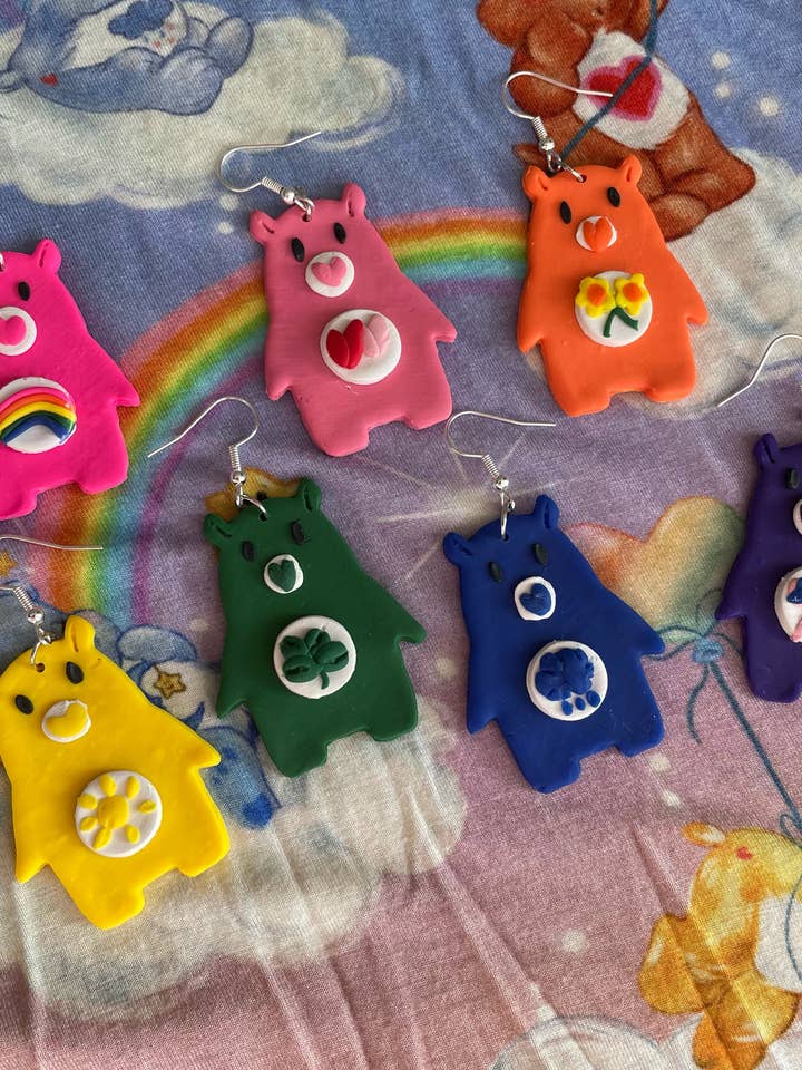 boucles d'oreilles Care Bear pour la vente par Strawberry Disco