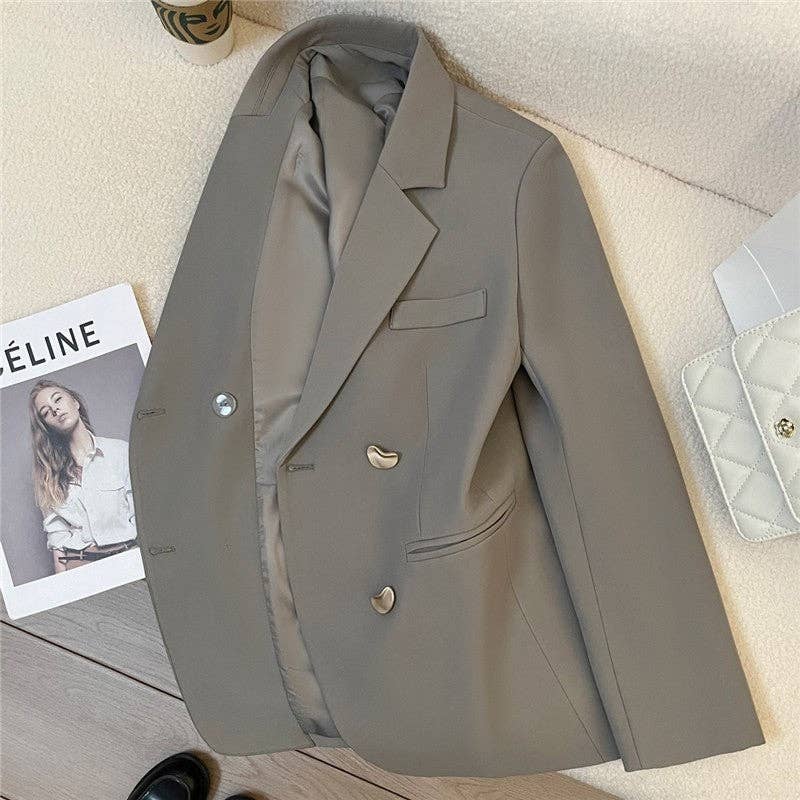 UZ Wholesale Store - Wholesale Kostuumjas - Dames - Perzik colbert met hartvormige knopen in effen kleur3