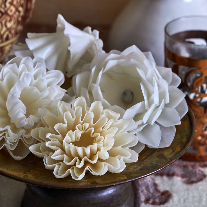 El Shoppo - Wholesale Tapered Candle/Candlestick - White Flower Candle5