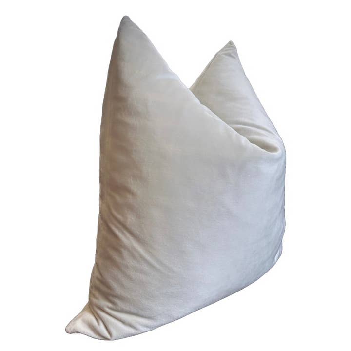 Rennah Collective - Wholesale Throw/Decorative Pillow - Stone White Velvet Pillow Cover1