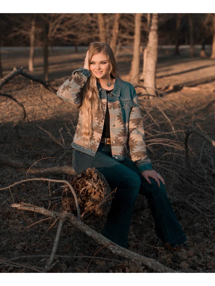 DENIM Damjeans med Aztekisk Modejacka-L-25917 för wholesale på Faire3