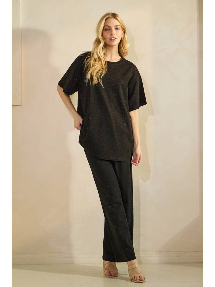 Set Maglietta Oversize con Strass SS3382 e Pantaloni della Tuta a Vita Alta per la vendita all'ingrosso da parte di KIWI