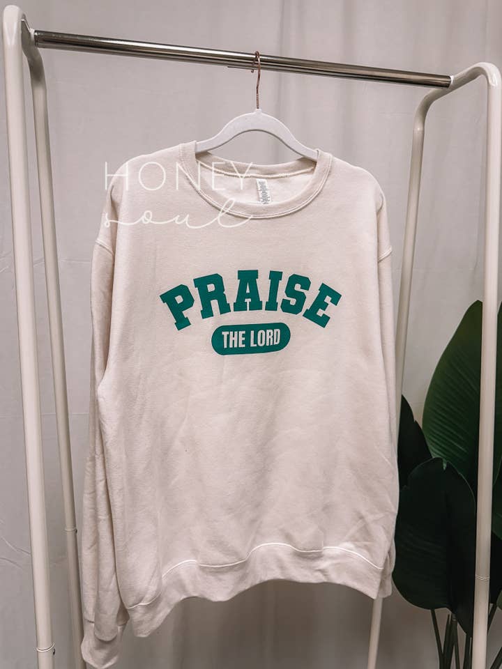 Honey Soul LLC - Wholesale Graphic Sweatshirt - Women's - Praise The Lord Graphic Screen Print Sweatshirt6