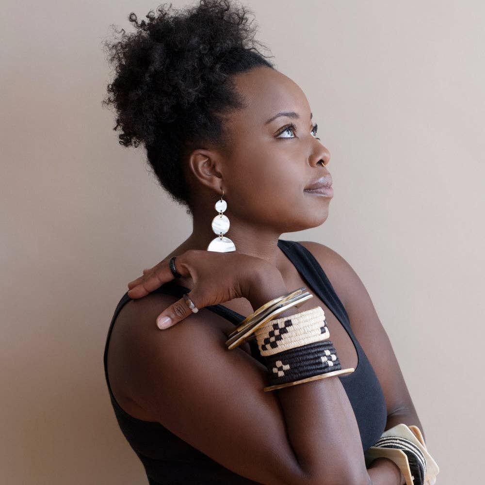 MAADILI COLLECTIVE – Engroshandel Hængeøreringe og creoløreringe – Stigende Sun øreringe2