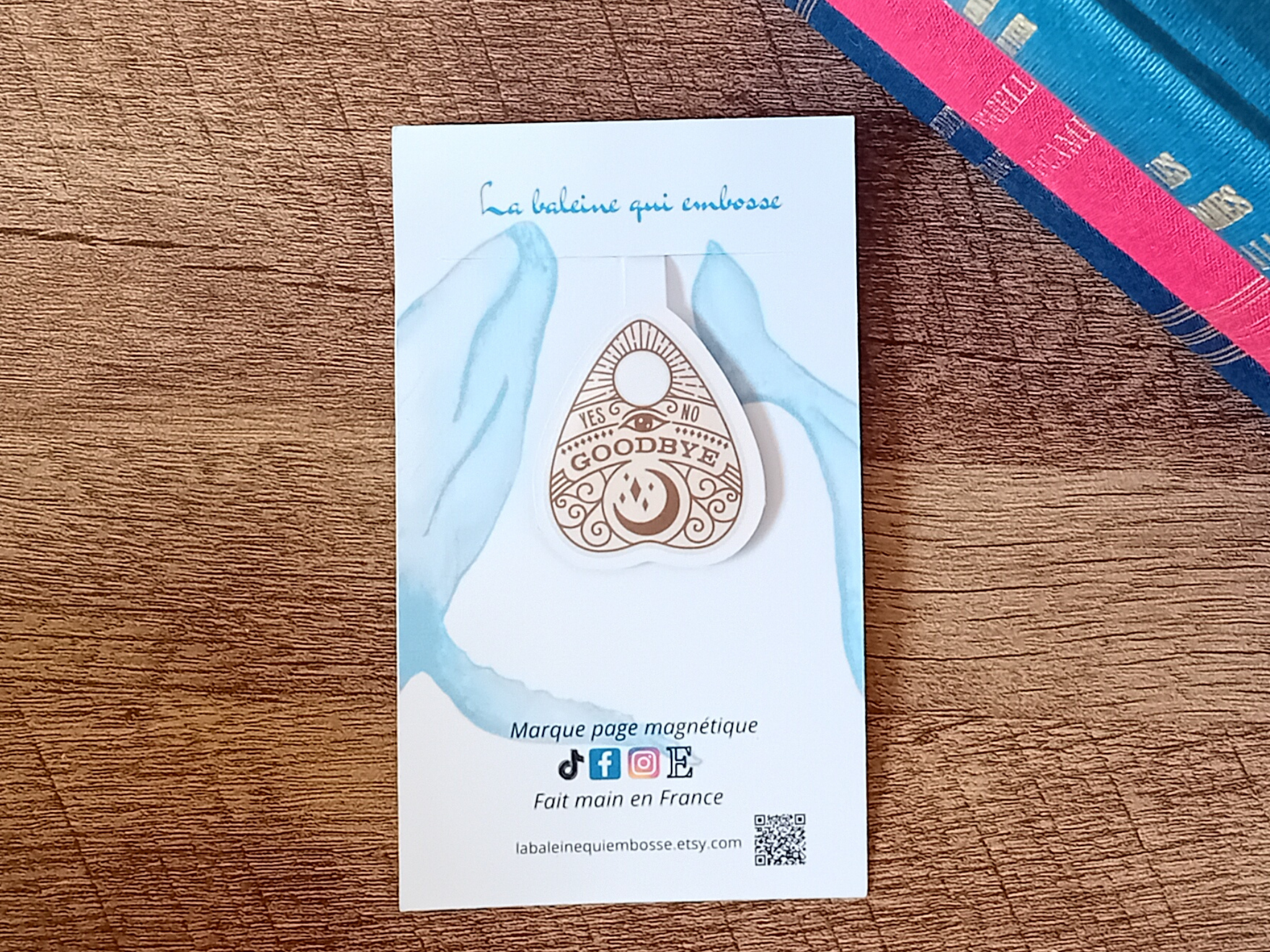 La baleine qui embosse - Wholesale Bookmark - Magnetic Bookmark - Ouija Drop3