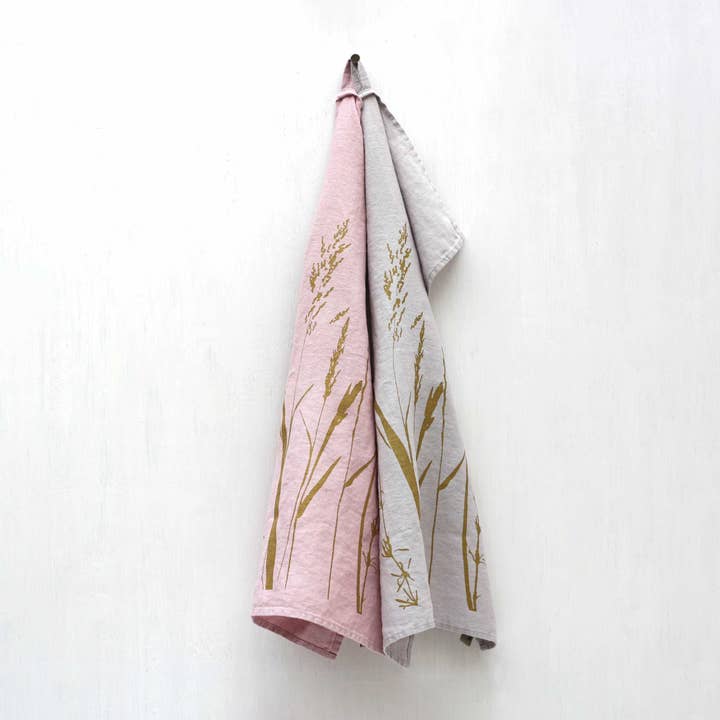 Grey Meadow Brass Linen Tea Towel for wholesale by Frohstoff Meike Marie Buchholz