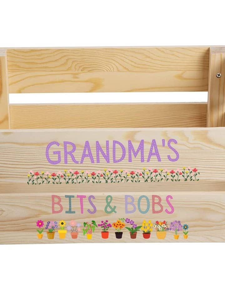 Boîte de rangement en bois Second Ave Grandma's Bits & Bobs pour la vente par Second Ave Gift Company