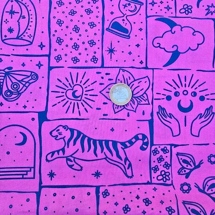 Housse de livre matelassée jardin mystique fuchsia pour la vente par laubelgo