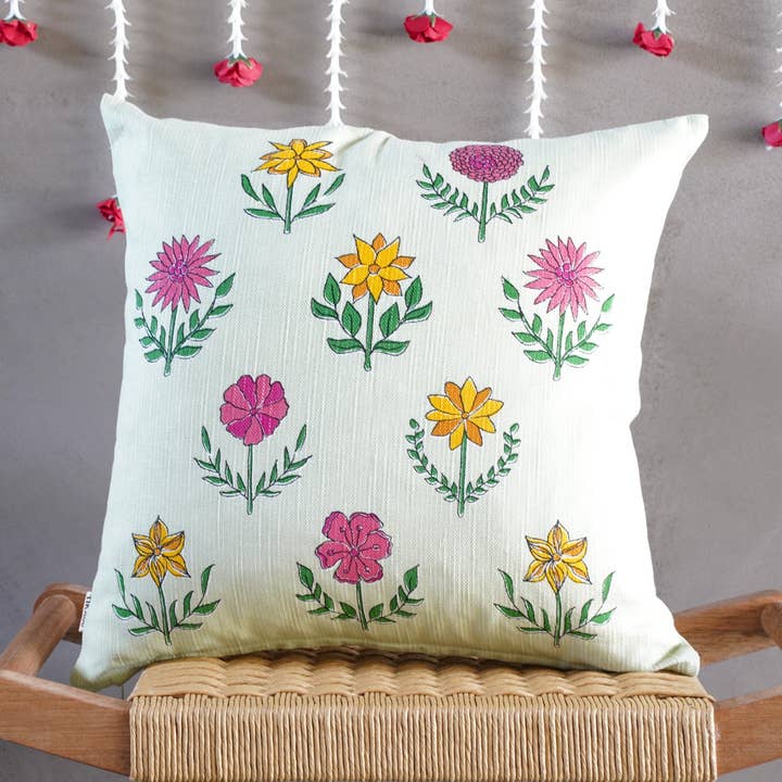 Gulzar Blommig Kuddfodral för wholesale av Tikauo