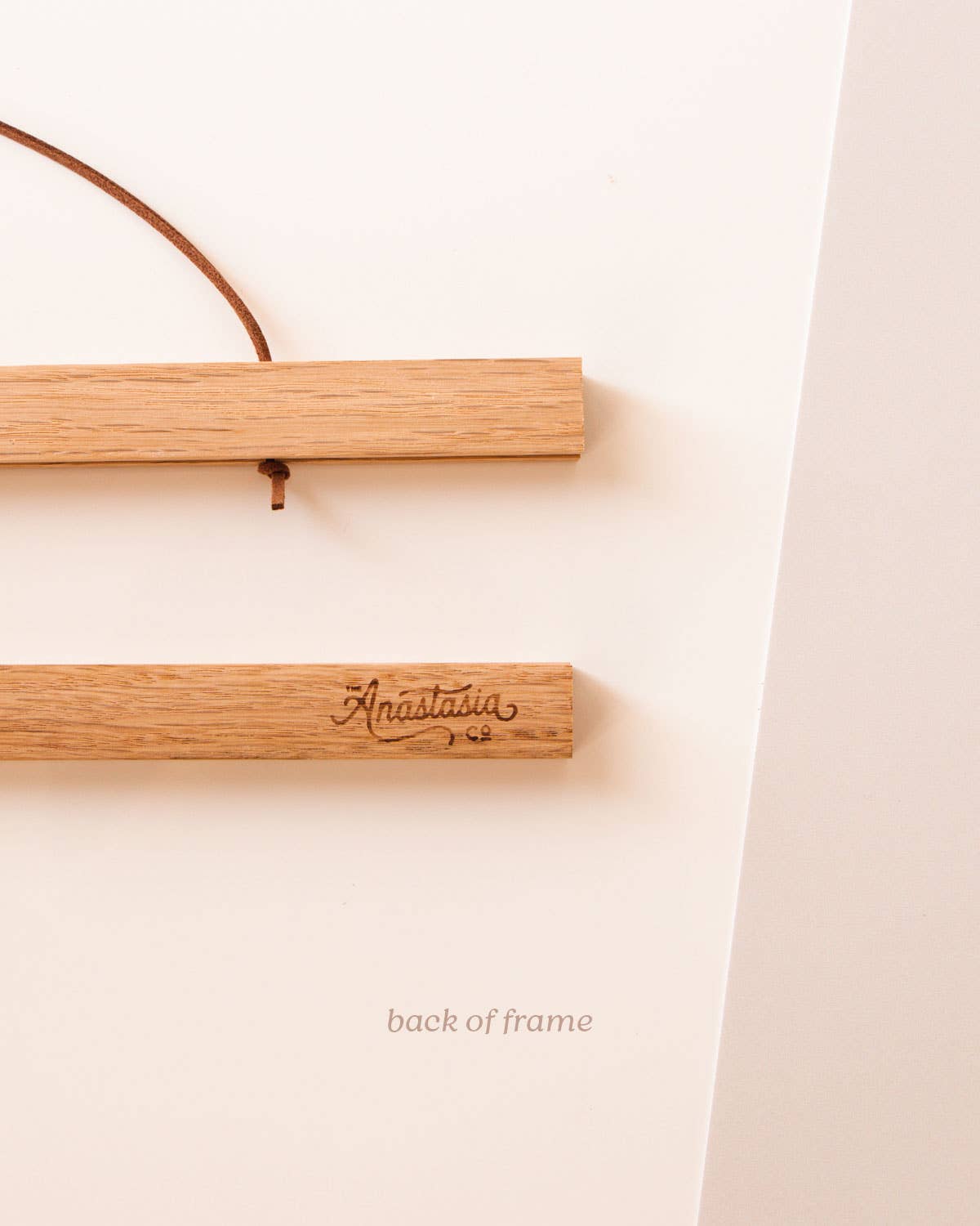 The Anastasia Co - Wholesale Picture Frame - 8" Magnetic Wood Print Frame7