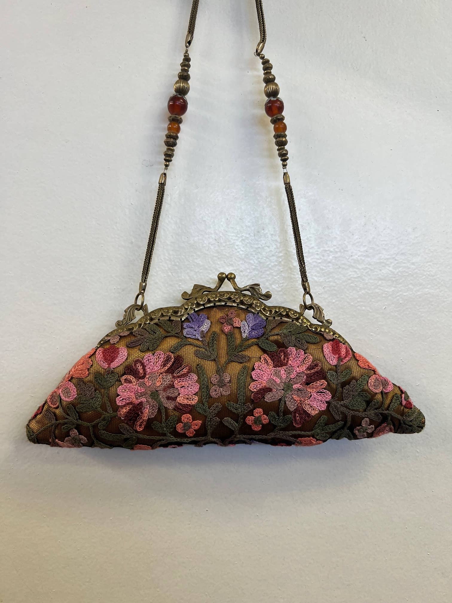 Ricki designs - Wholesale Clutch Bag - Women's - VINTAGE CREWEL EMBROIDERED CLUTCH AC 2762