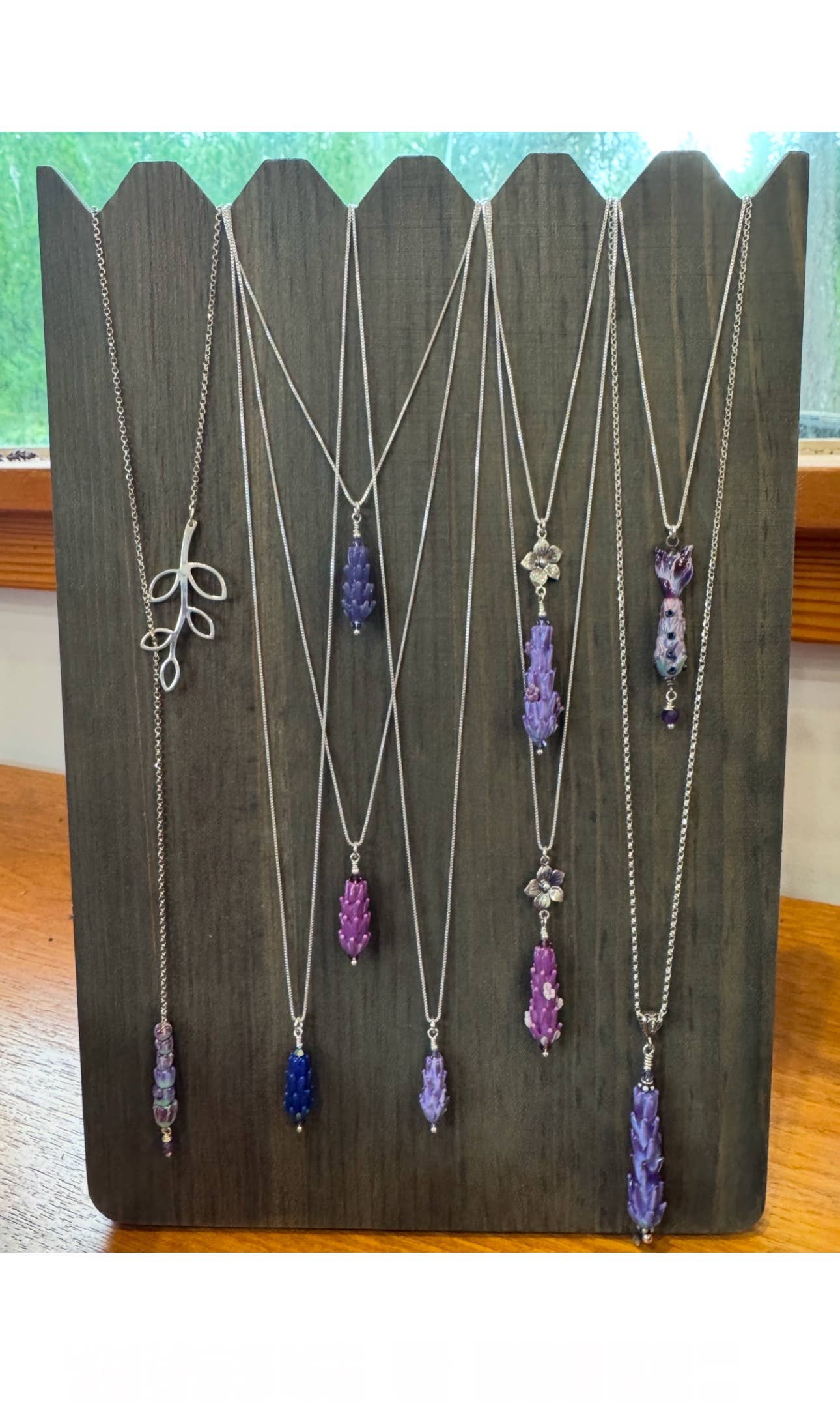 Lavender Beads - Wholesale Jewelry Stand & Display - Wooden Display for Lavender Pendants2