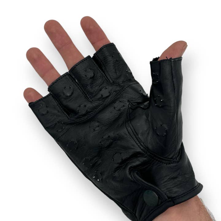 Kinky Pleasure - G027 - Real Leather - Hand Gloves Short With Spikes - BDSM for wholesale by Kinky Pleasure