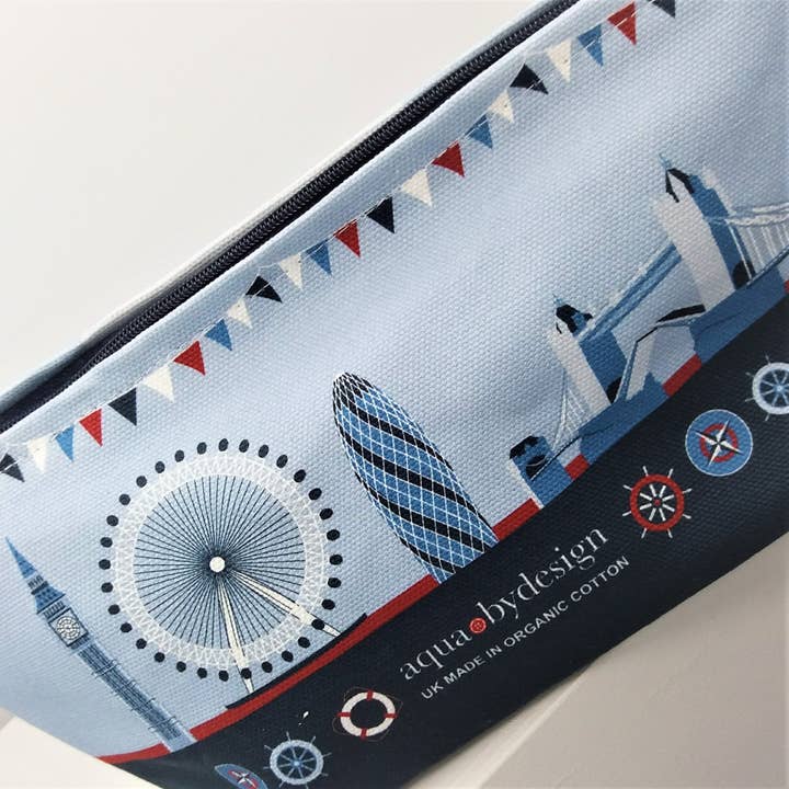 Aqua by Design - Wholesale Makeup/Cosmetic Bag - Cosmetic Bag, London Skyline & Rowing design3