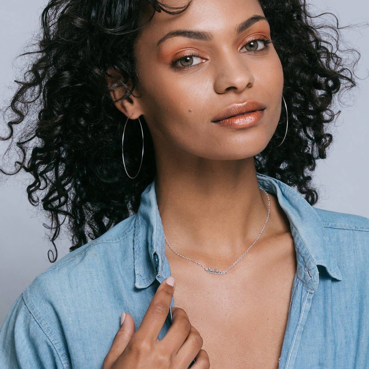 Kris Nations – wholesale Hänge-/berlockhalsband – Badass Charm-halsband 18K guld Vermeil | Sterling Silver Charm Guldfylld | Sterling silverkedja 16-18 tum nickelfria Skickar från CA3