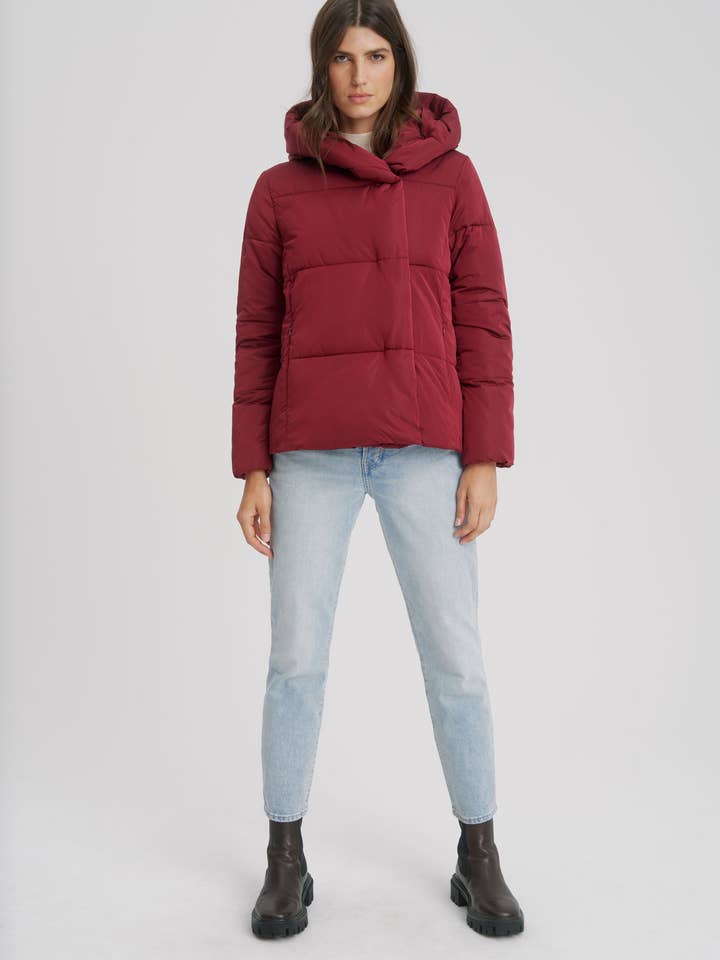 Nanaimo Puffer Jacket for wholesale by Arctic Expedition