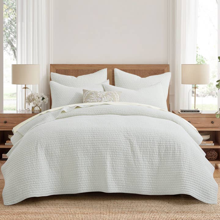 Levtex Home - Wholesale Bedding Set - Eyelet Cream Quilt Set