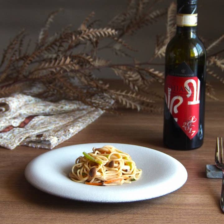 Confit 8.3" Plate for wholesale by Sensui