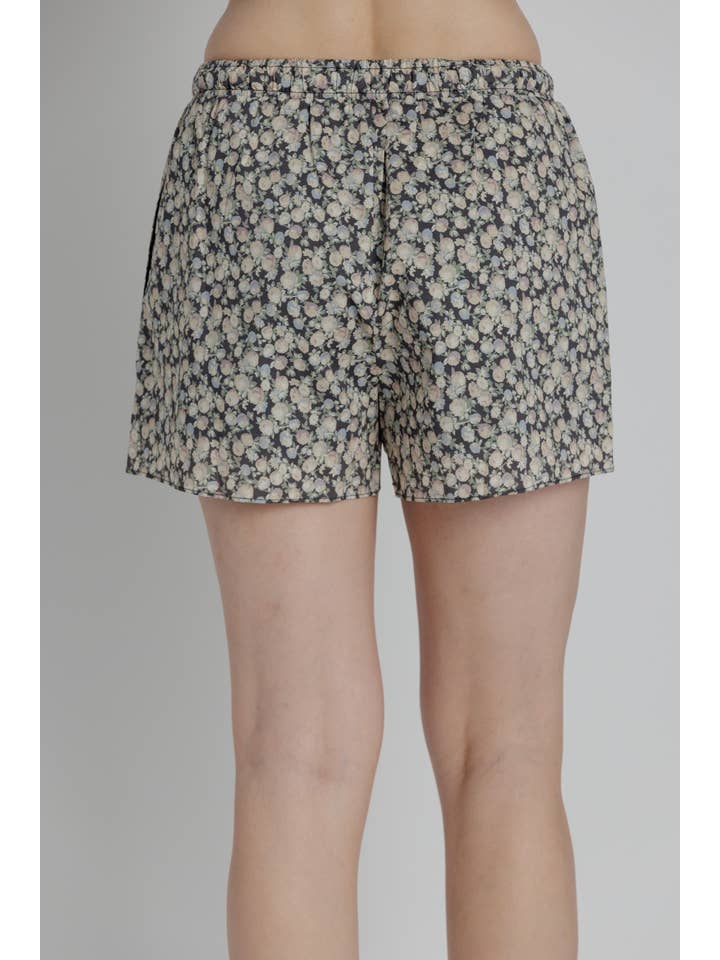 Aureum - Wholesale Shorts - Women's - AB2333 - FLORAL SHORTS W/ CONTRAST TIES2