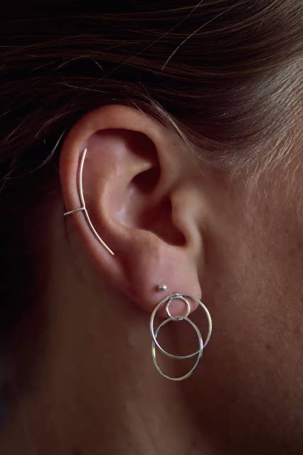 Soek. Atelier - Wholesale Hangende/ronde oorbellen - Oorbel Univers | Ronde eyecatcher0