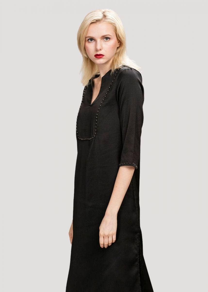 BLACK Satin dress Ref: LA-260230 for wholesale on Faire1