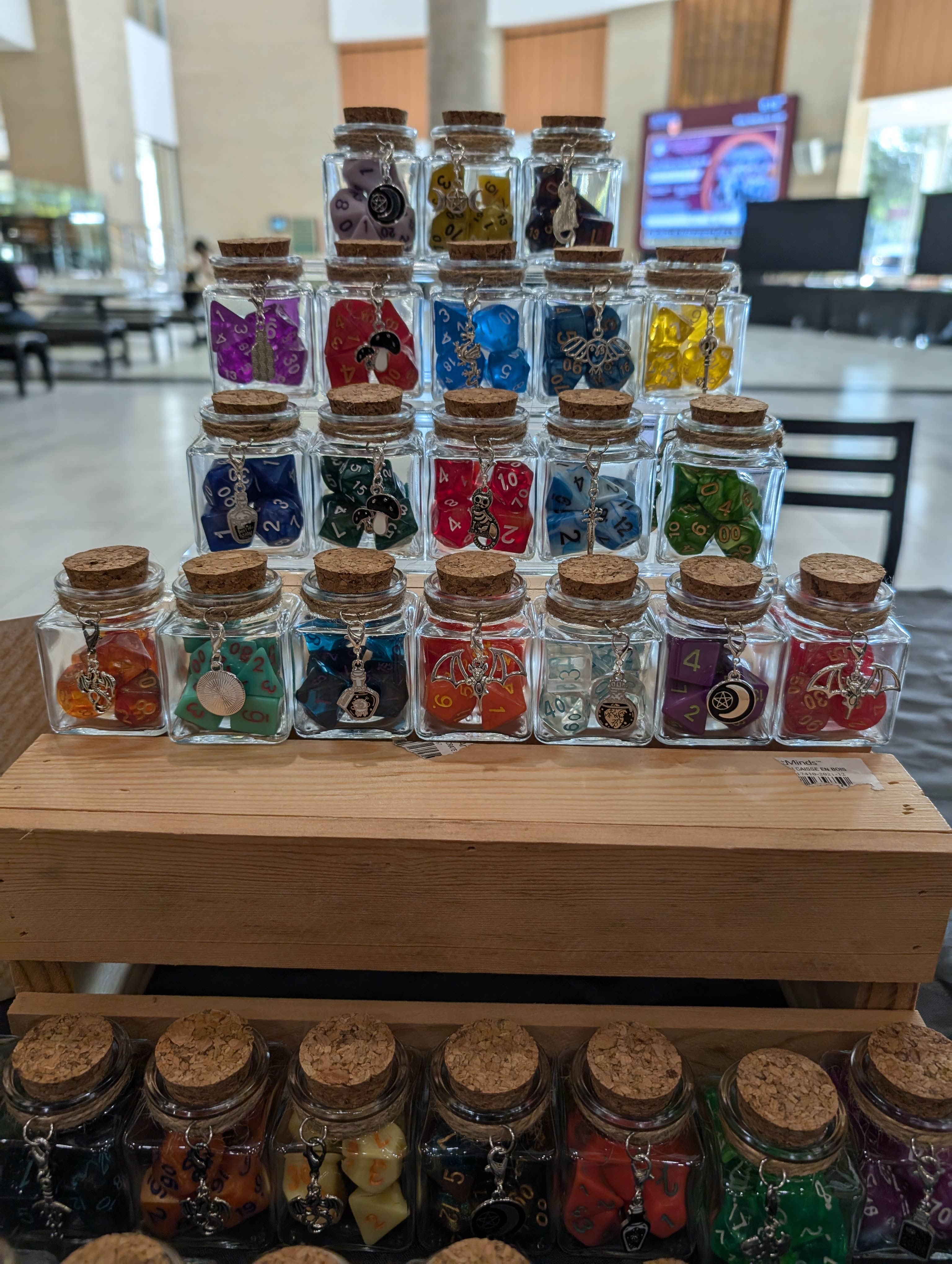 Con-Quest Crafts - Venta al por mayor Dado - Tarros de dados de hechizo con 7 dados D20 para TRPG3