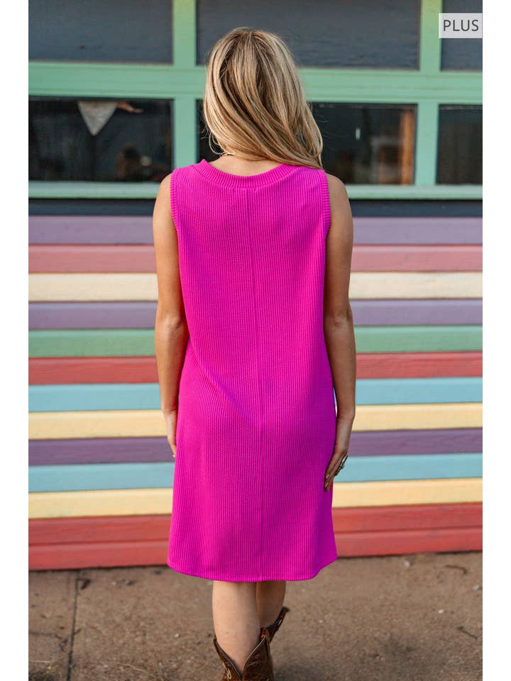 Andrée by Unit - Wholesale Dress - Women's - PLUS SIZE Ribbed V Neckline Dress