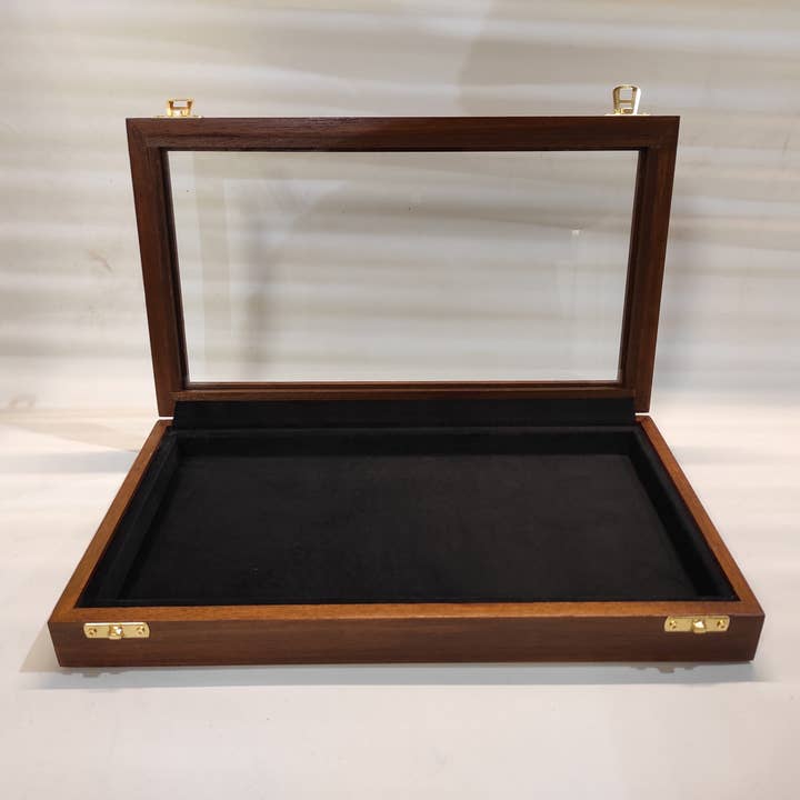 Display box for knives or other (BLACK velvet) for wholesale by Coins&More