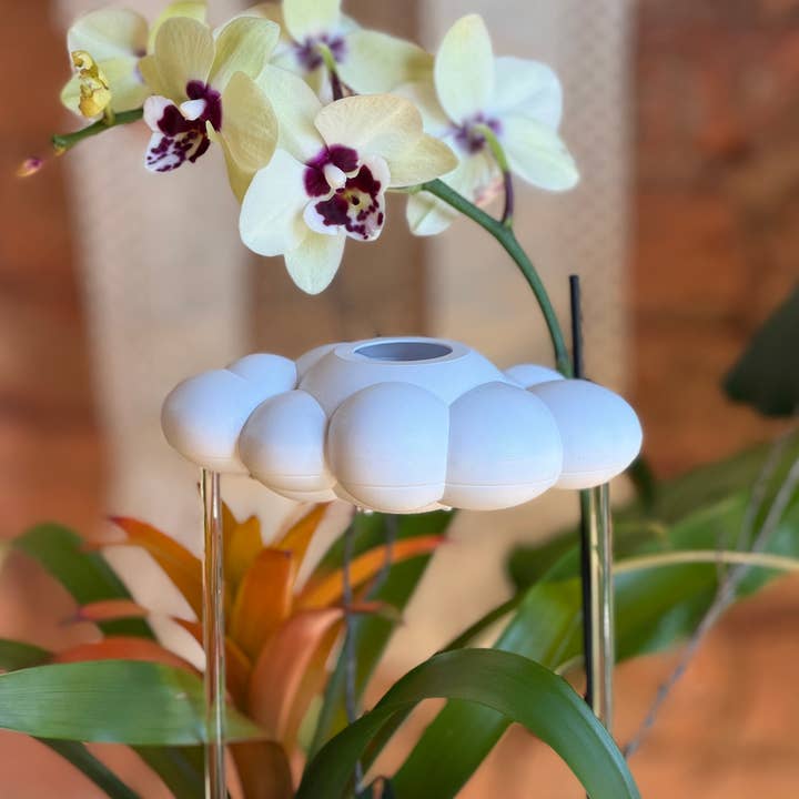 The Cloud Makers - Wholesale Watering Can - Original Dripping Rain Cloud1